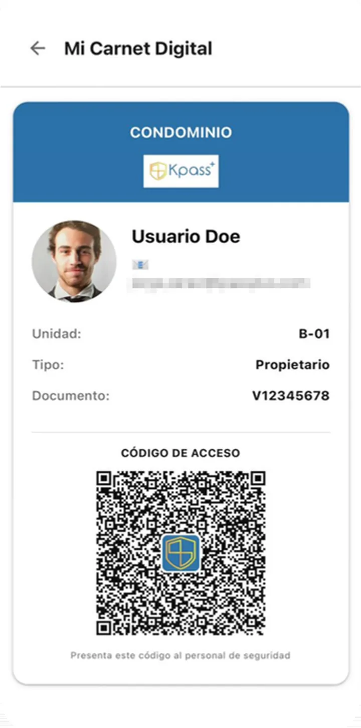Carnet digital en la app: la credencial con el logotipo de la comunidad, la foto del socio, su unidad, su tipo de miembro y el código de acceso.
